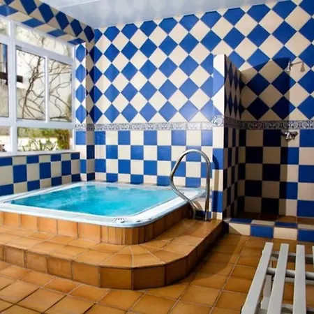 Fabulous Pueblo Evita Premium *